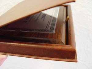 Коробка подарочная, 23х30 см (коричневая)
